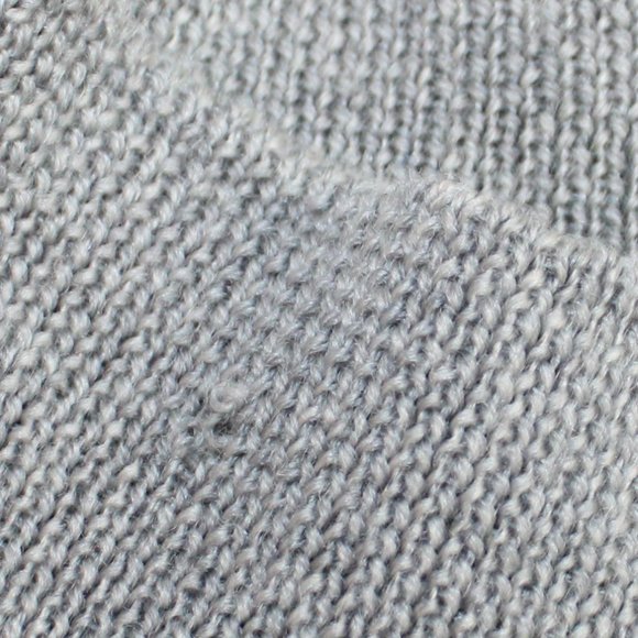 Pendleton Gray Short Sleeve Spring Style Turtle Neck Sweater, Size Medium - Picture 7 of 7